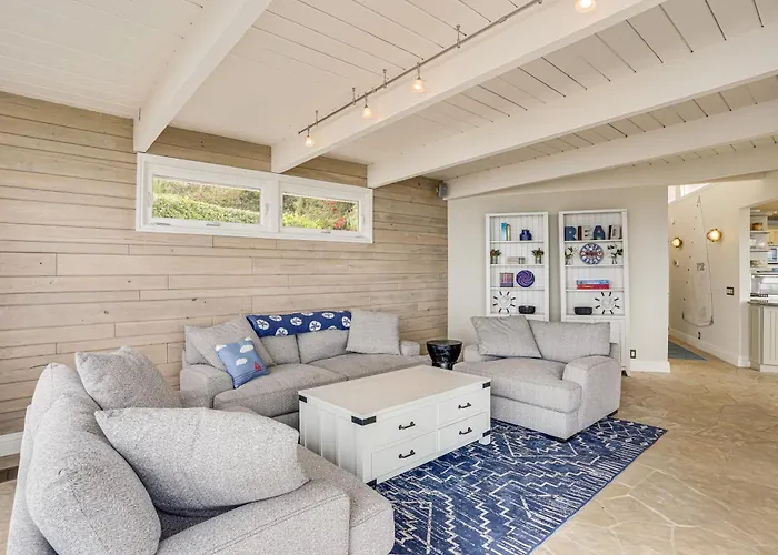 Walk To Private Beach: Rancho Palos Verdes Escape!