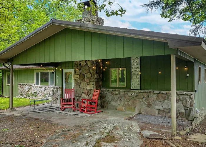 Talking Leaves Cottage On The Brow In Mentone