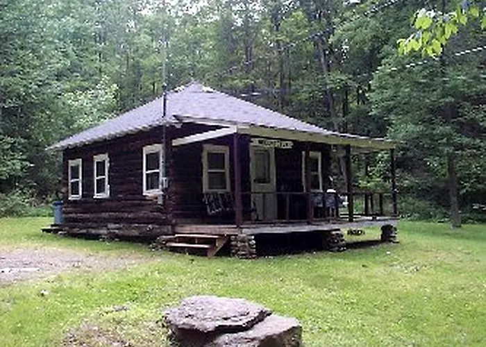 Lovely Log Cabin Rental In Harveys Lake Close To Scranton, Pennsylvania