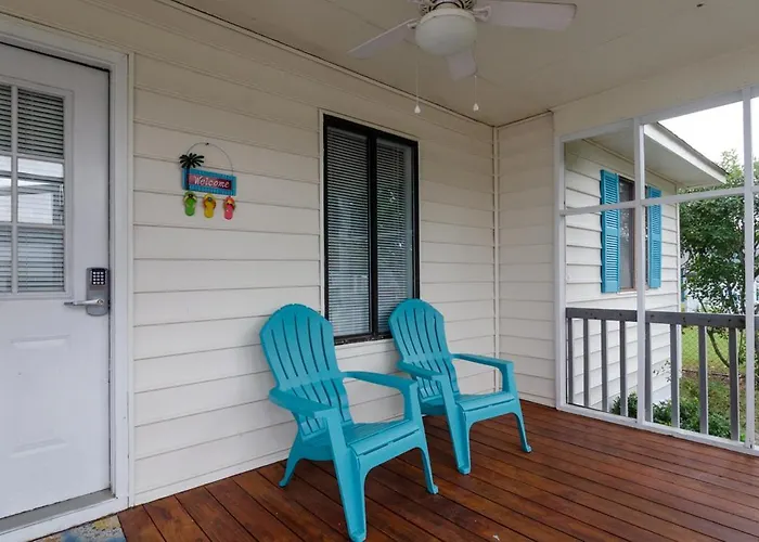 Sunny Vacations Cottage By Bryant Real Estate