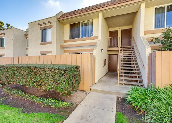 2 Mi To Beaches: Condo W/ Patio In Port Hueneme!