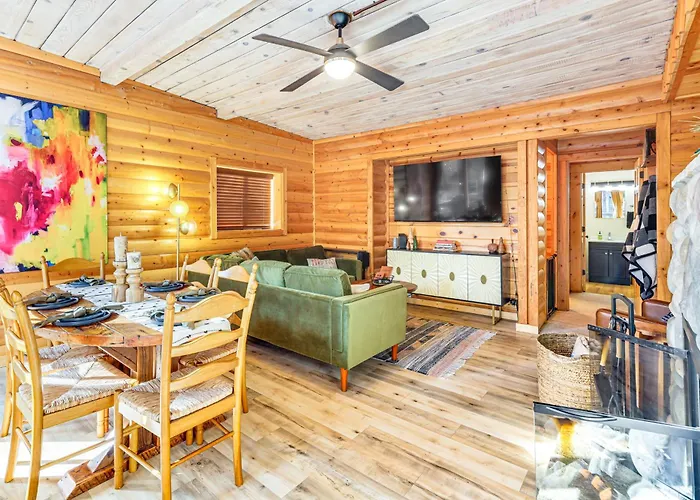 Walk To Golf, Lake: Twain Harte Cabin W/ Fireplace
