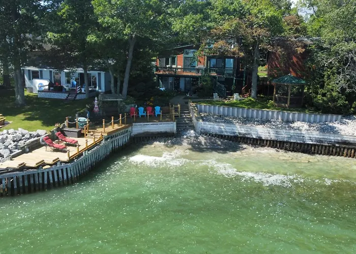 Schmidt'S Cove - Amazing Private Lakefront!
