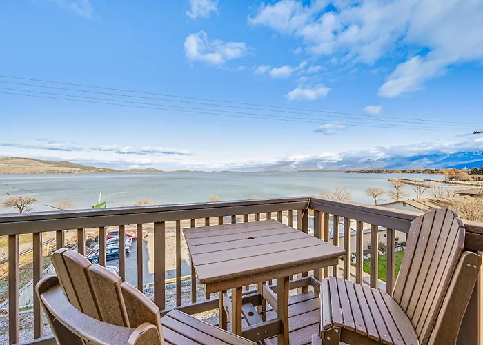 Walk To Flathead Lake: Polson Home W/ Balcony