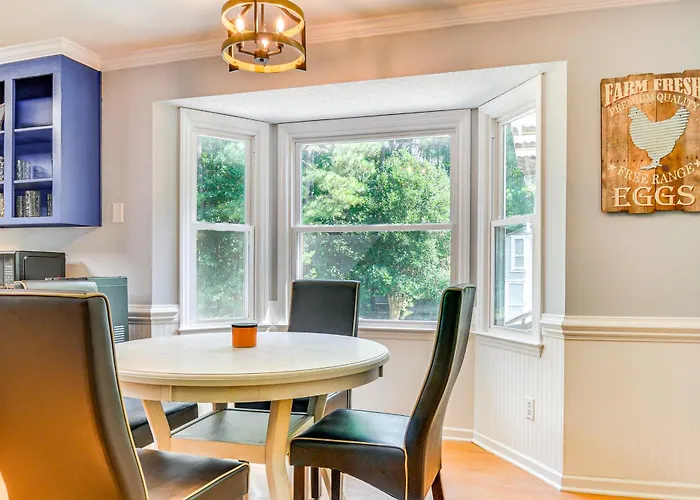 15 Mi To Raleigh: Dog-Friendly Home W/ Fire Pit!