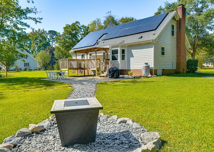 15 Mi To Raleigh: Dog-Friendly Home W/ Fire Pit!