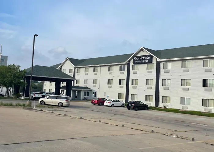 New Victorian Inn & Suites Lincoln