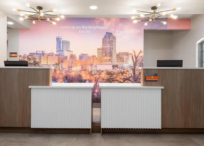 La Quinta By Wyndham Raleigh Cary