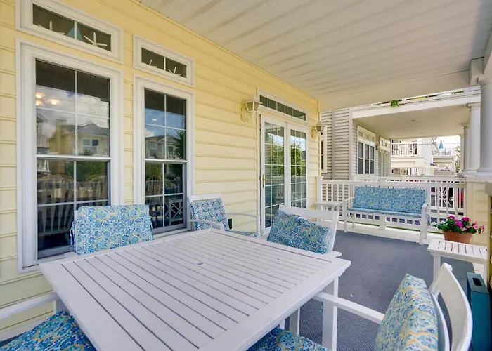 Sunny Ocean City Retreat ~ Qtr-Mi To Beach!