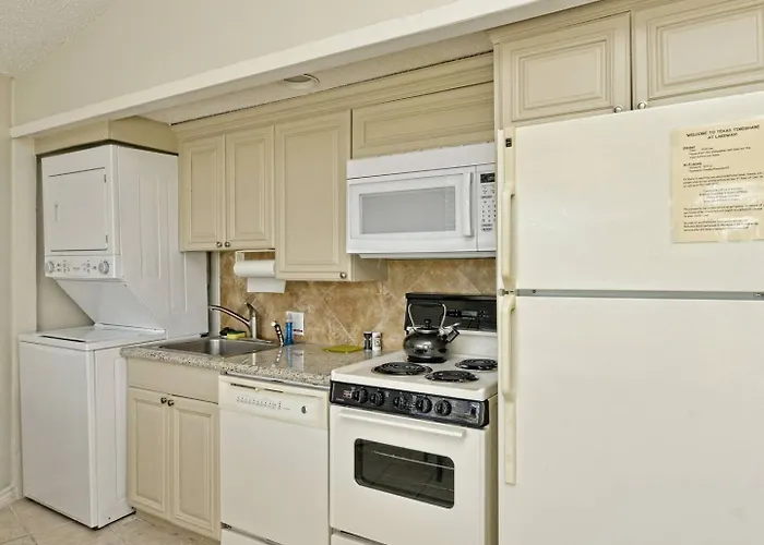 Lake Travis Bungalow Casita Golden Rod #2