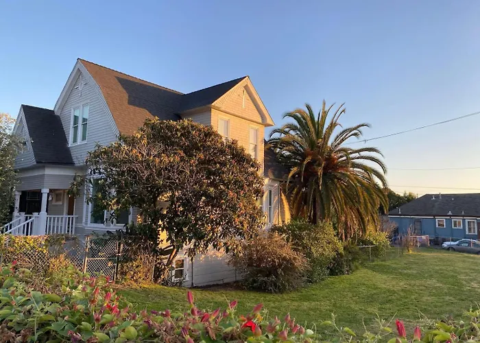 4Br4Ba Hidden Gem Wd Parking