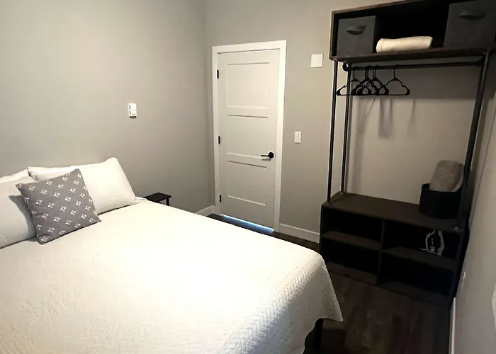 Downtown Minimalist Apartment