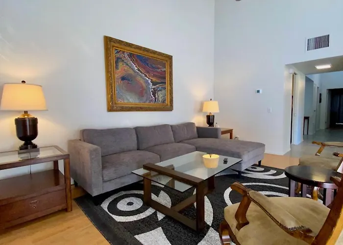 Desert Escape Modern 2Br Retreat With Mountain & Fairway Views - Managed By Greenday