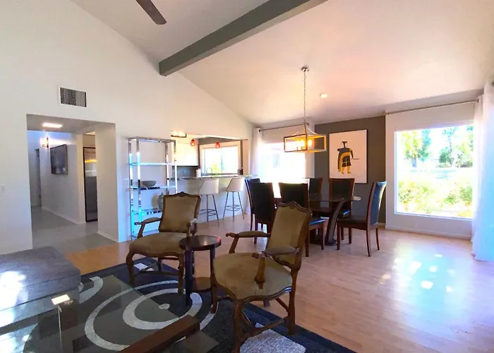 Desert Escape Modern 2Br Retreat With Mountain & Fairway Views - Managed By Greenday