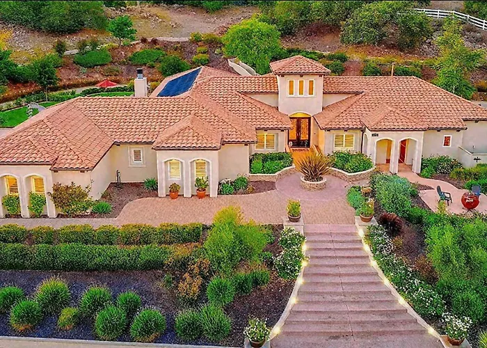 Luxury Estate Tucked Away In The Exclusive Area Of Tenaja