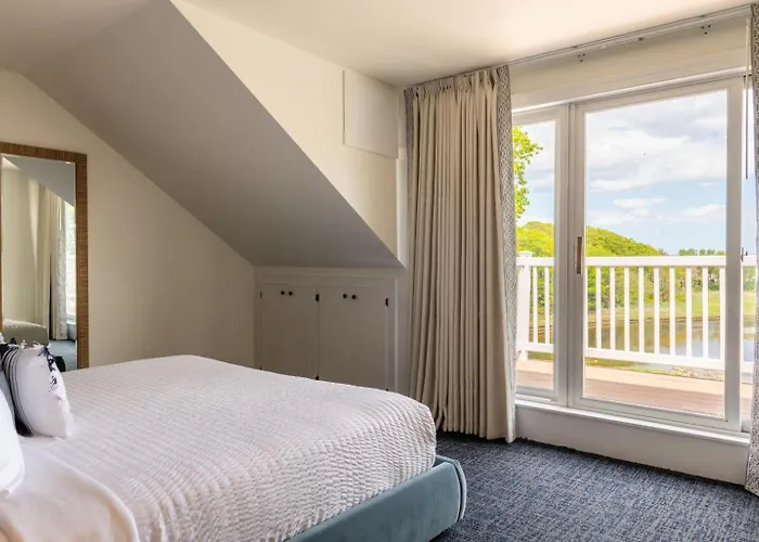 Ogunquit River Inn & Suites