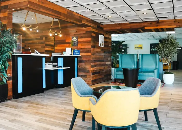 Days Inn By Wyndham Southington