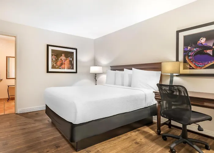 Best Western Rose Garden Inn