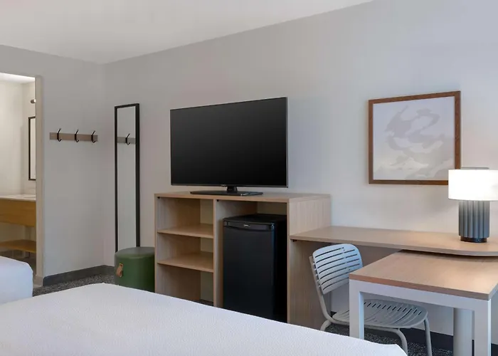 Spark By Hilton Savannah Midtown