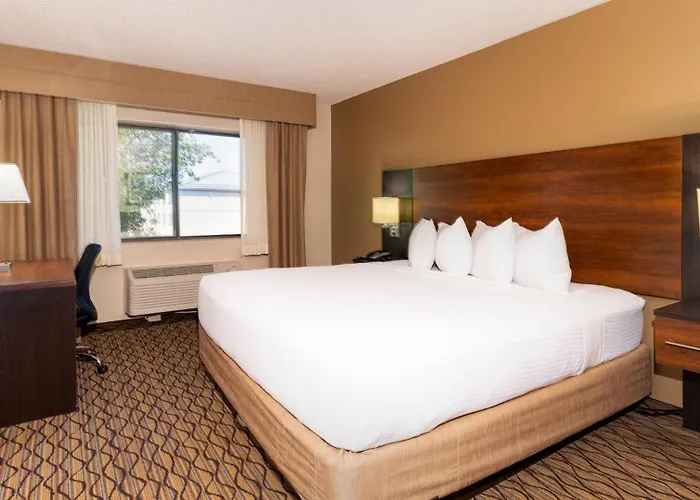 Grand Canyon Hotel & Suites