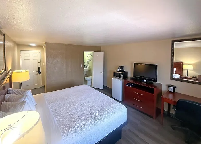 Travelodge By Wyndham Klamath Falls
