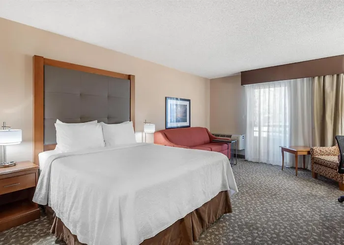 Best Western Plus Oak Harbor Hotel & Conference Center