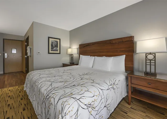 Best Western Plus Columbia River Inn