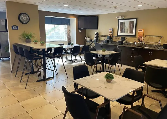 Microtel Inn & Suites By Wyndham Waynesburg