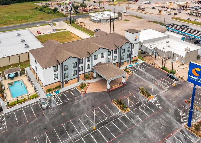 Comfort Inn & Suites Schulenburg