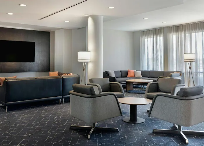 Courtyard By Marriott St. Louis St. Peters