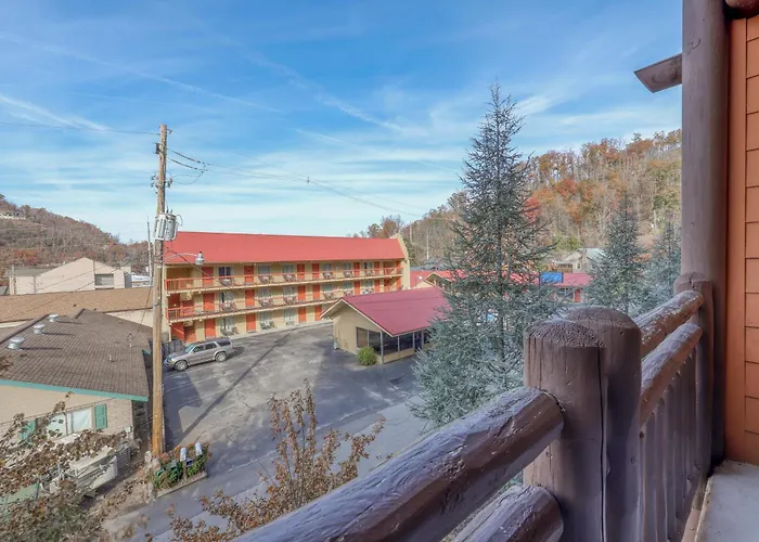Baskins Creek Condos