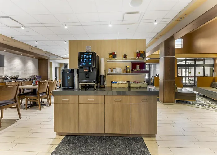 Best Western Plus Franciscan Square Inn & Suites Steubenville
