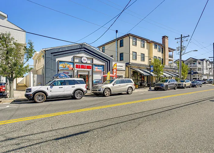 1 Block To Beach: Sea Isle City Retreat W/ Patio!