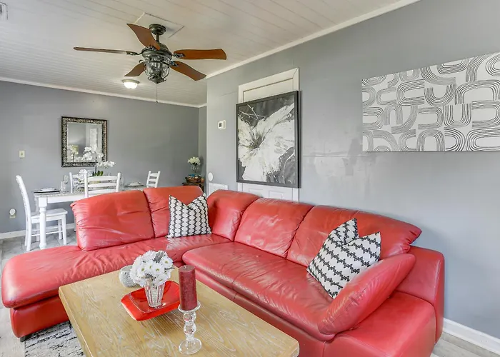 Peaceful & Pet Friendly: Port Arthur Apt W/ Yard
