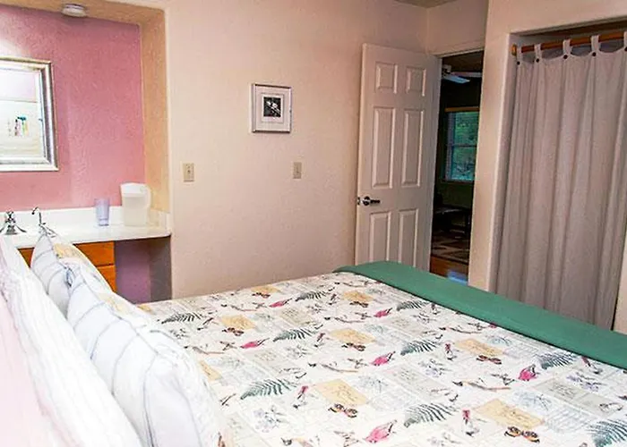 Group Sunset Guest House
