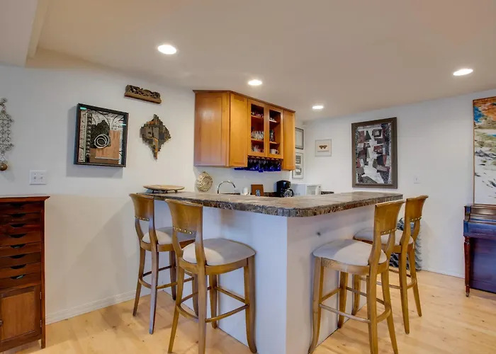 Grand Junction Abode ~ 2 Miles To Wineries & Golf!
