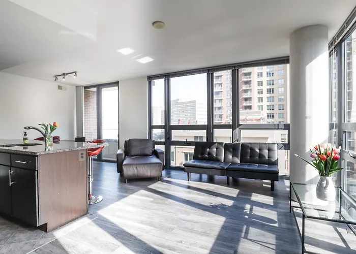 Pentagon Luxe Apartments Arlington - Near Dc