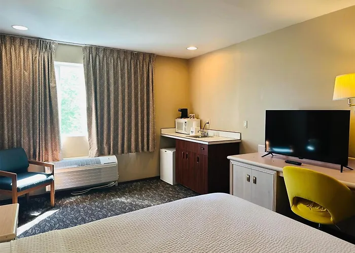Days Inn By Wyndham Seatac Airport