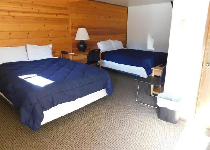 Packwood Inn