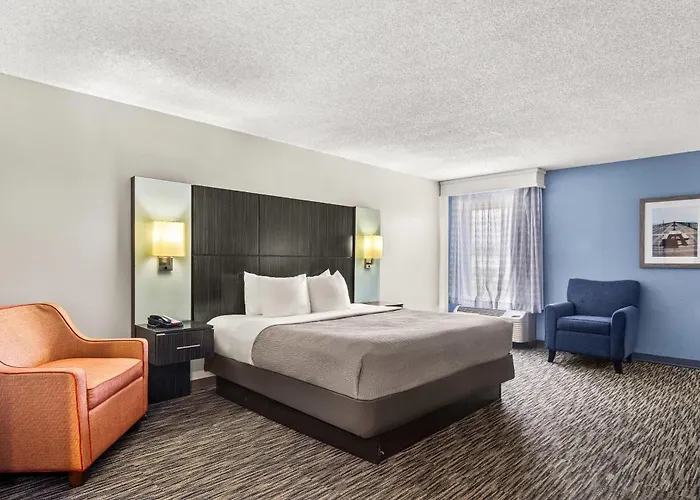 Quality Inn Jacksonville - Orange Park Near Naval Air Station