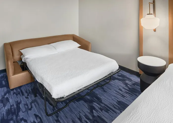 Fairfield Inn & Suites Detroit Farmington Hills