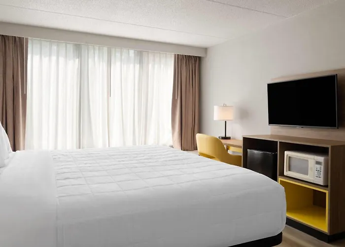 Days Hotel By Wyndham Williamsburg I-64