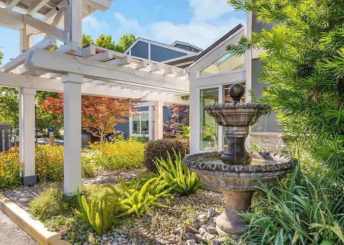 Upvalley Inn & Hot Springs, An Ascend Collection Hotel