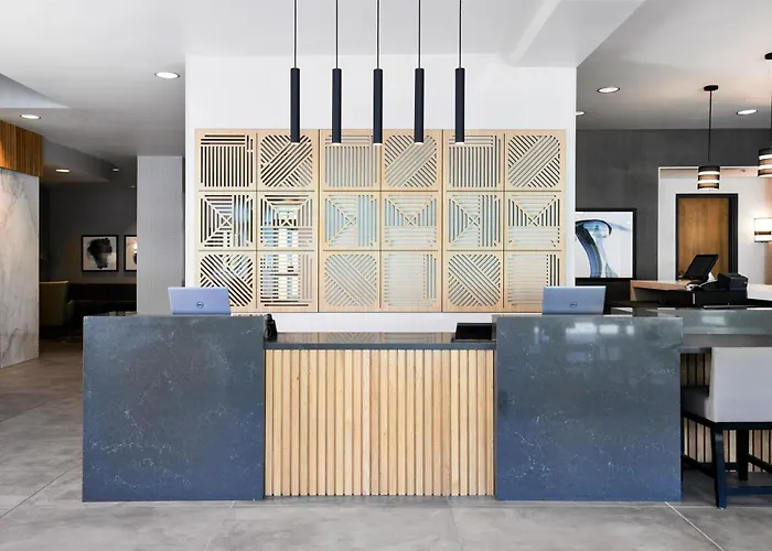 Hyatt Place Salt Lake City Downtown / The Gateway