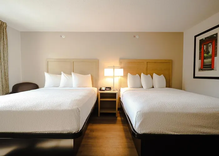 Extended Stay America Suites - Cleveland - Beachwood - Orange Place - South