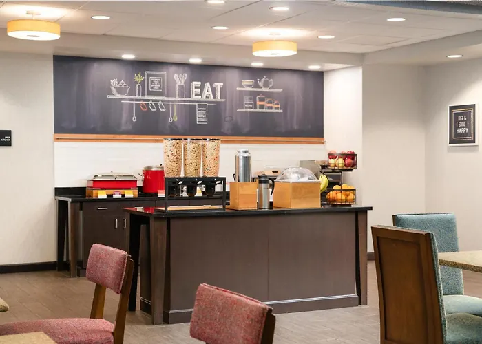 Hampton Inn Fairmont