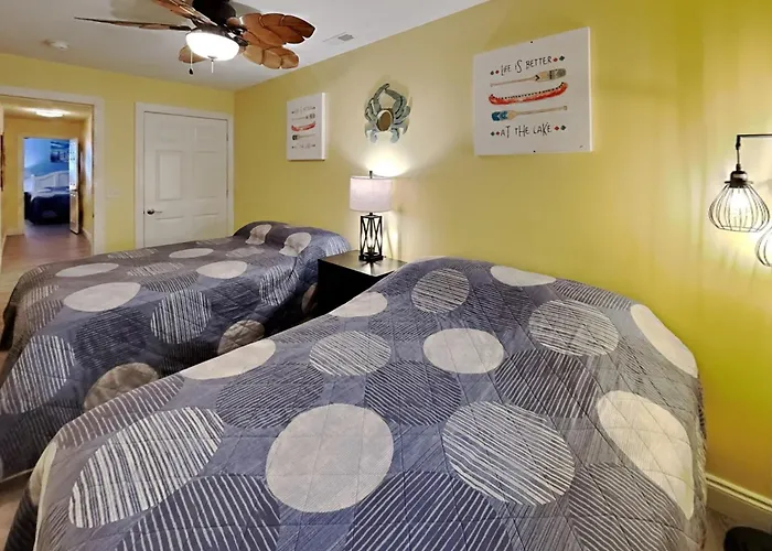 Put-In-Bay Waterfront Condo #104