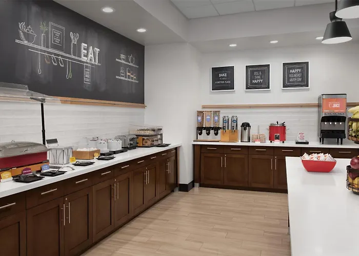 Hampton Inn & Suites Walterboro