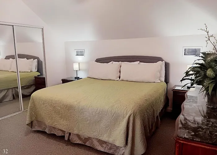 The Cozy Inn