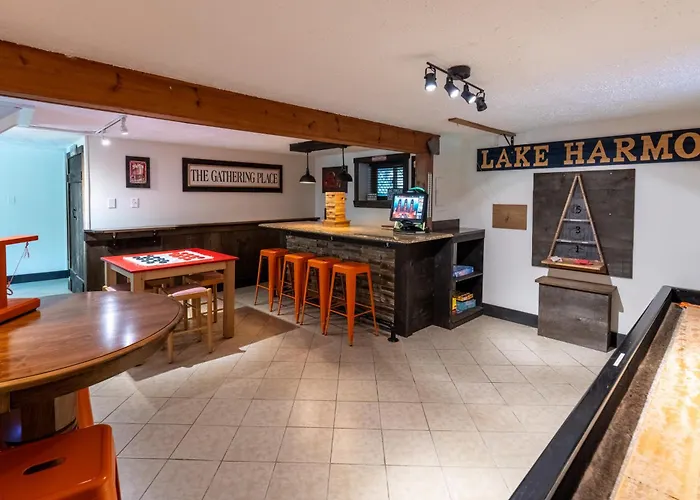 Lake Harmony Estates Home | Fire Pit | Game Room